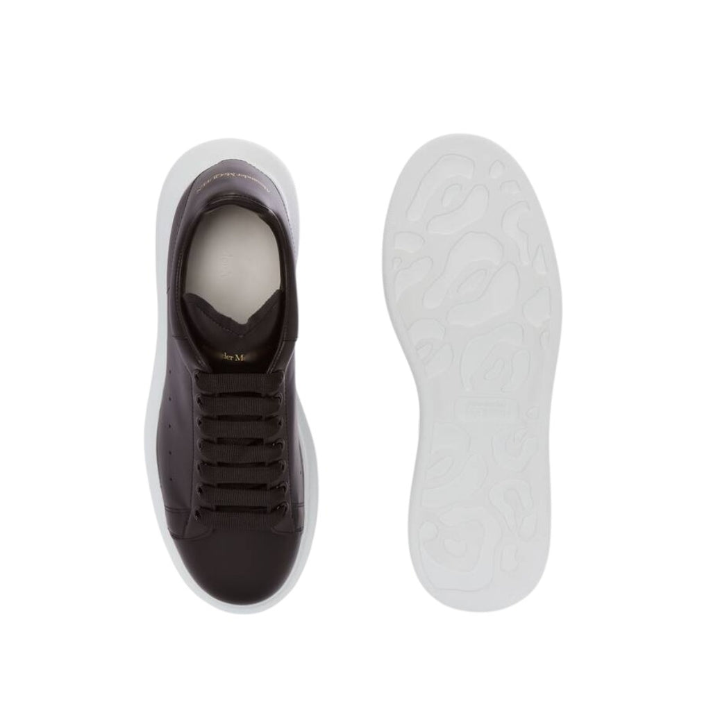 Alexander Mcq BLACK AND WHITE